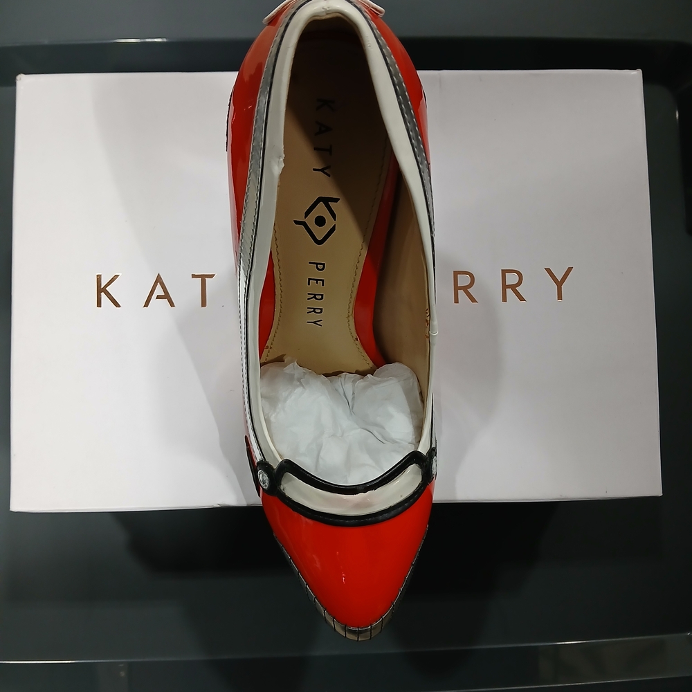 Katy Perry Collections Red and Black Women's Shoes - Picture 3 of 7